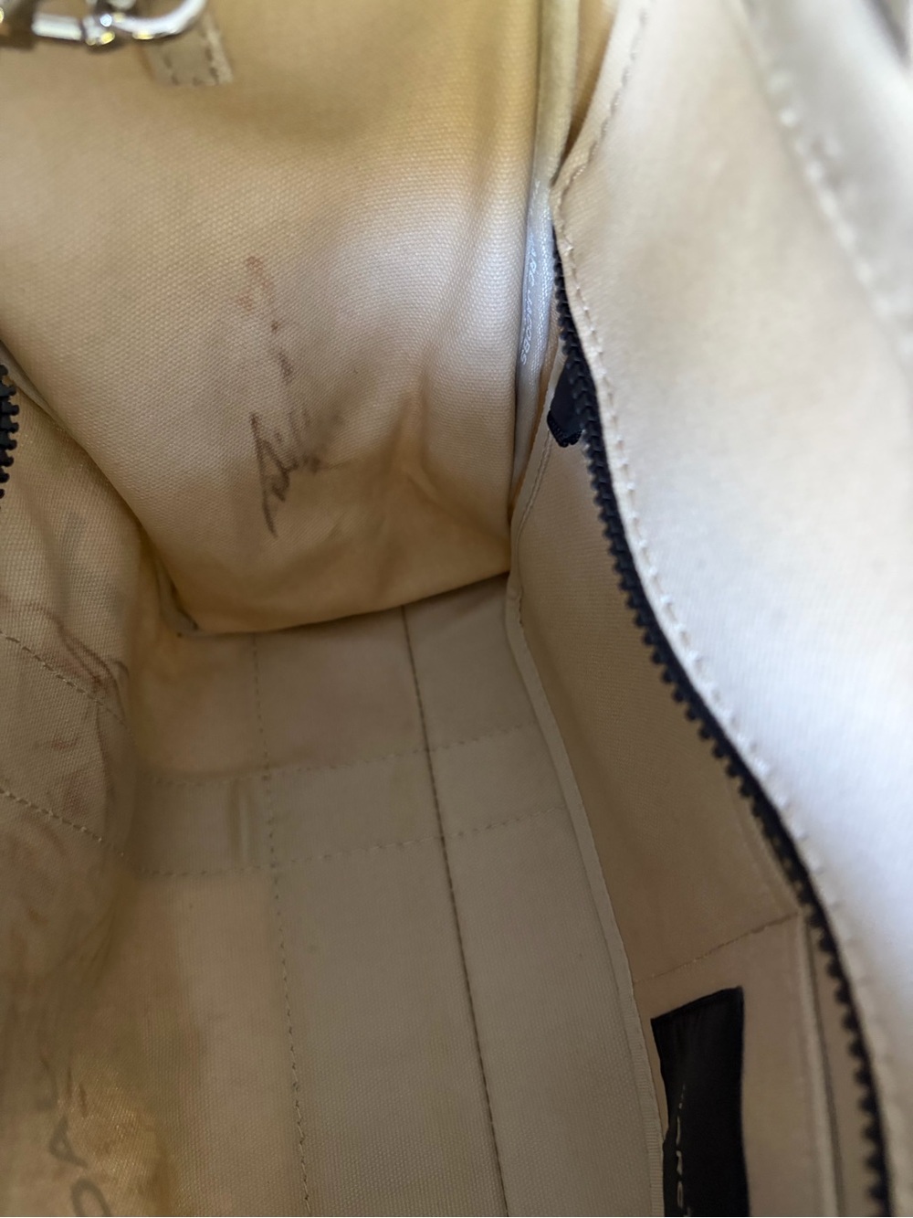 Marc Jacobs  'The Tote Bag'  size Medium - Picture 10 of 10